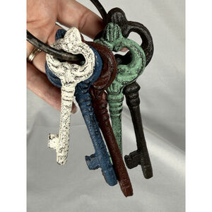 Large Jailhouse Keys Home Decor Jailer Keyring Skeleton Keys Prop Cast Iron
